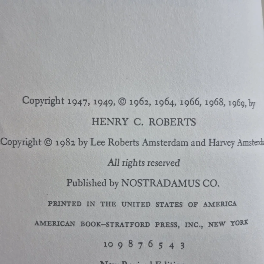 The Complete Prophecies of Nostradamus Book - Picture 6 of 10